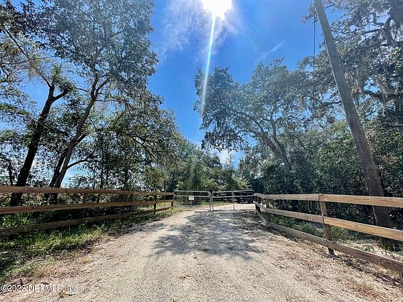 3rd image of 111 MORRIS LAKE Drive