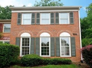 6302 Buffie Ct, Burke, VA 22015