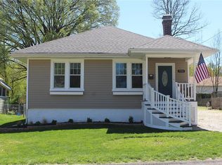 7310 Sutherland Ave, Saint Louis, MO 63119