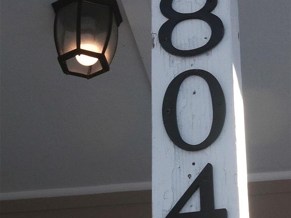 2nd image of 804 E Essex Ave
