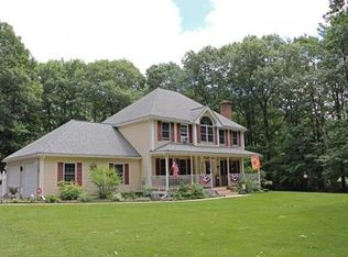 92 Dunn Rd, Ashburnham, MA 01430