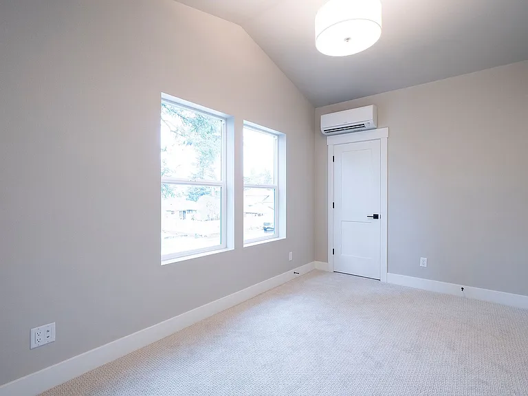 15893 SE Washington Ct — Photo 20