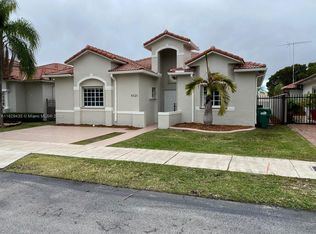 5521 SW 158th Ct, Miami, FL 33185