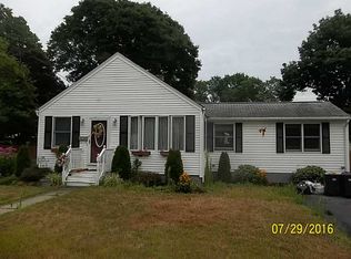 160 Borden Ave, Johnston, RI 02919