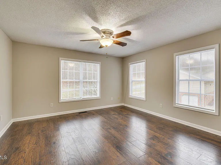 3817 Rockford St — Photo 17