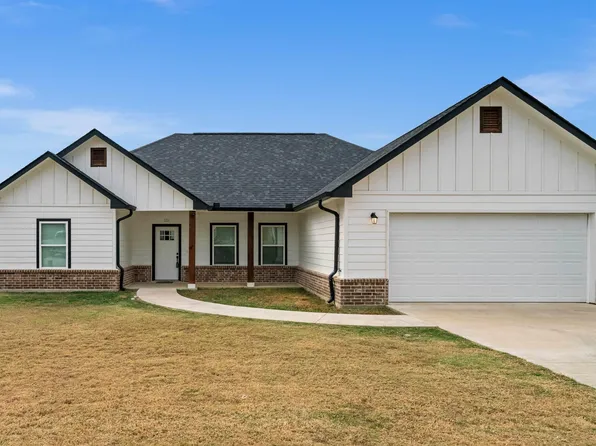 120 Rose Row Ln, Winona, TX 75792