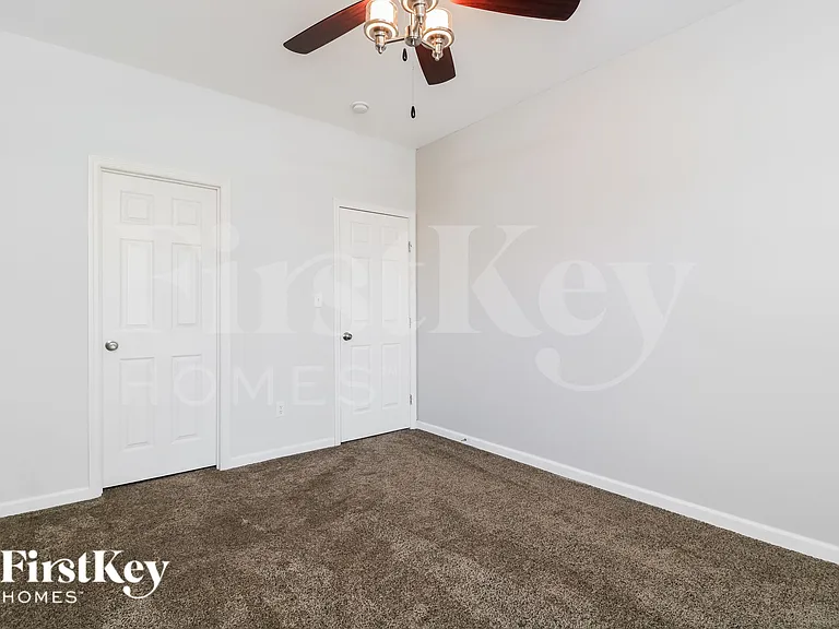 2 Stonecroft Ct — Photo 12
