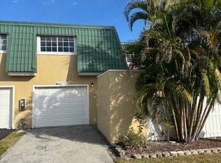 4815 Sunfish Ct, Fort Myers, FL 33919