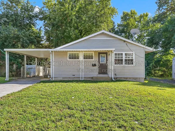 100 Glen Garry Rd, Saint Louis, MO 63137