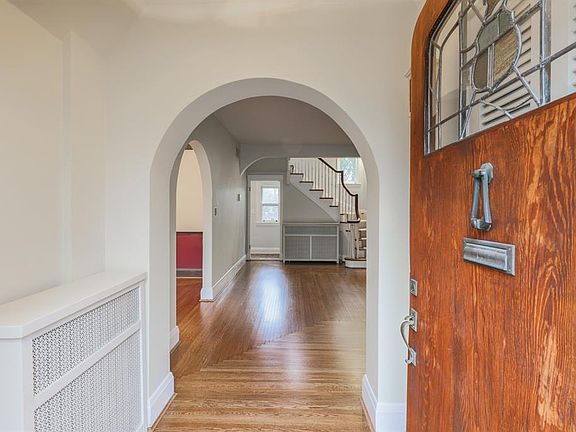 5th image of 25 Belsaw Pl