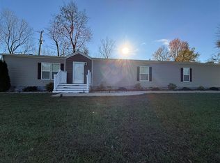2853 Logansport Rd, Morgantown, KY 42261