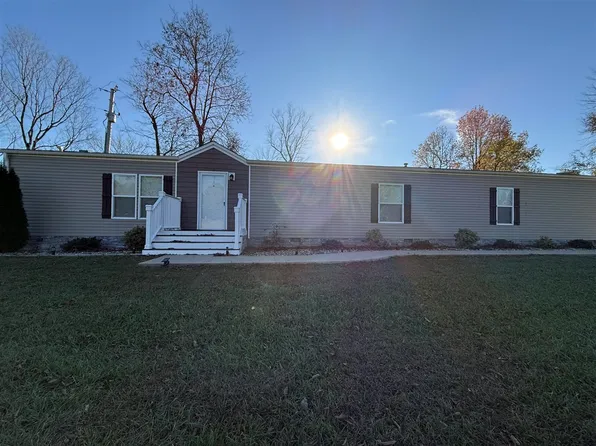 2853 Logansport Rd, Morgantown, KY 42261