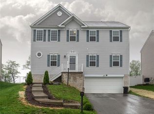 1374 Lucia Dr, Canonsburg, PA 15317
