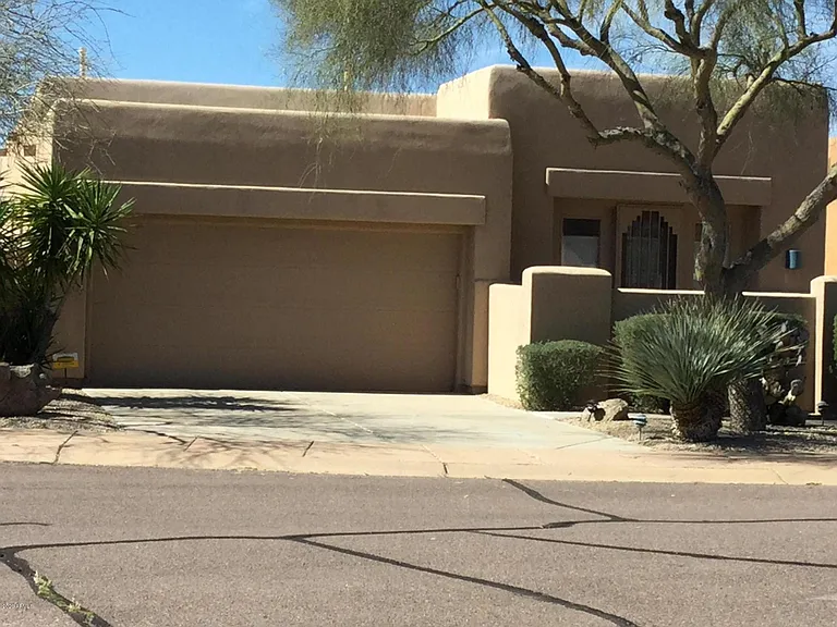9583 E Raindance Trl — Photo 1