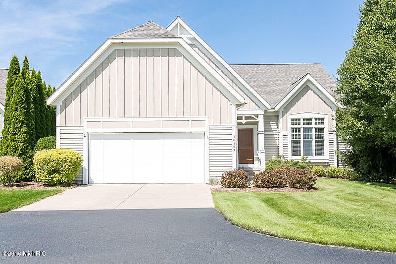 1st image of 18127 Lost Creek Ln