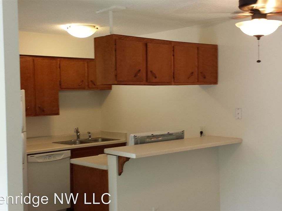 2nd image of 1915 18 1/2 Ave NW APT 201