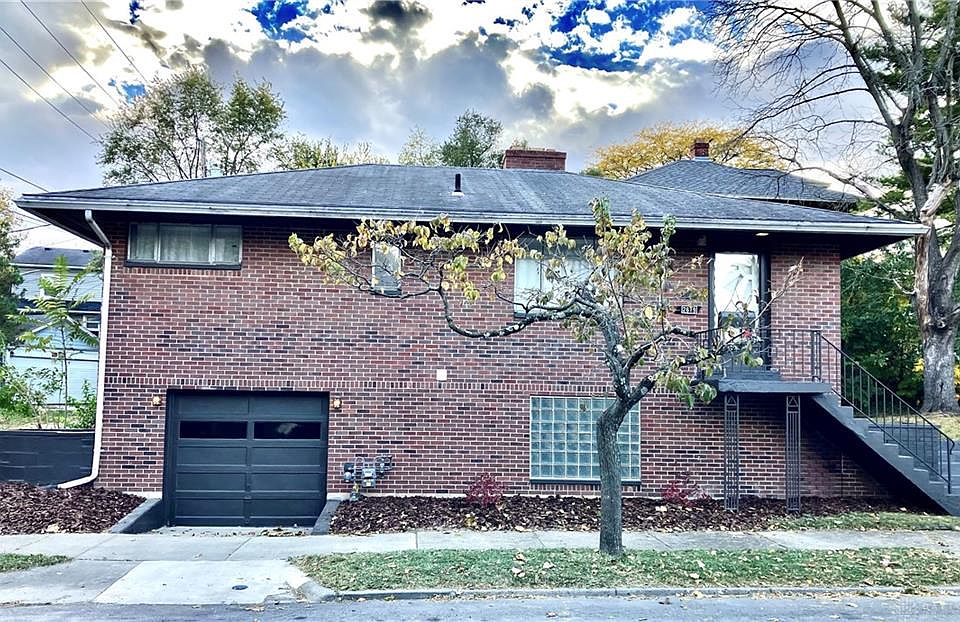1st image of 2619 Newport Ave