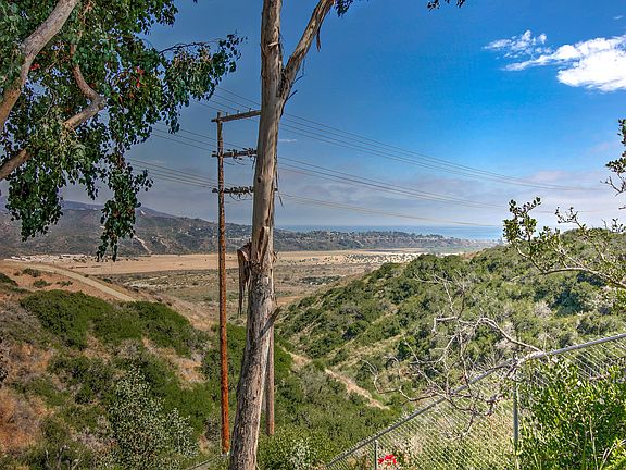 view front back yard