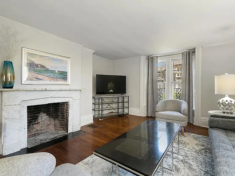 77 Coggeshall Ave #B — Photo 3