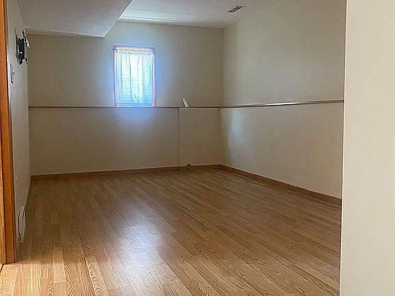 4th image of 2282 Beaudoin St