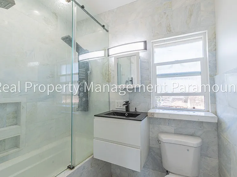 2757 Mansfield Ave — Photo 34