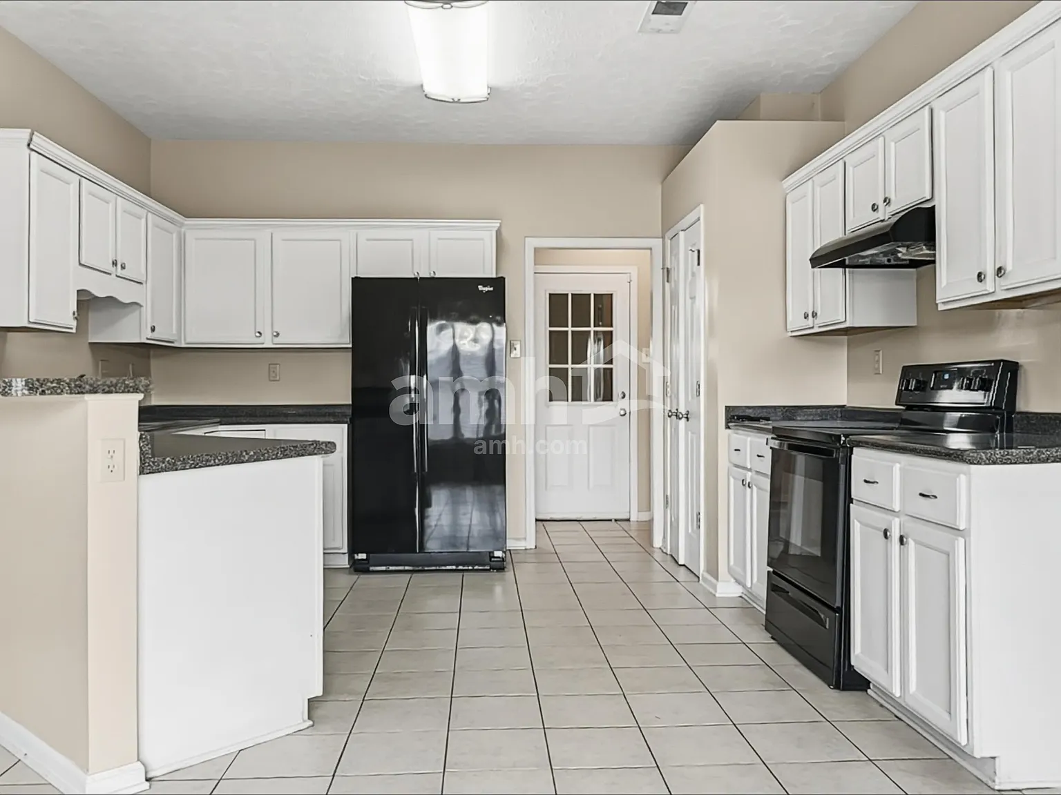 3 bed, 2.0 bath, 2109 sqft, $2,250 — Photo 4
