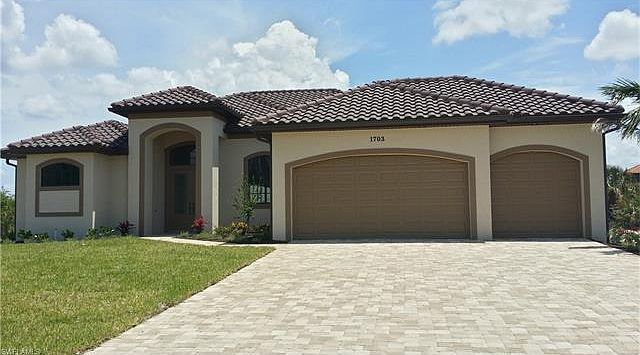 1st image of 1703 NW 38th Ave