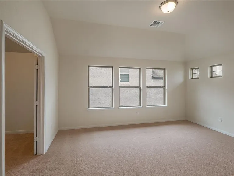 1717 Wind Riv — Photo 22