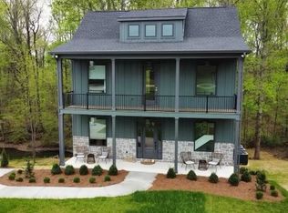 30 White Oak Ln, Winchester, TN 37398