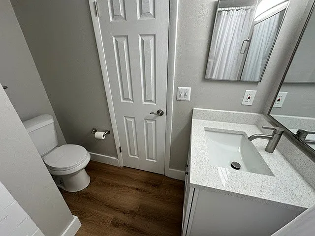 6830 S Trask St #13 — Photo 9