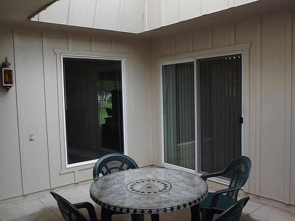 2nd image of 10792 W Cinnebar Ave