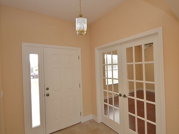 3rd image of 36 Buttermilk Dr