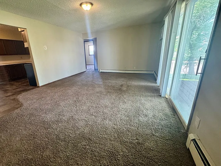 305 E East Ave — Photo 21