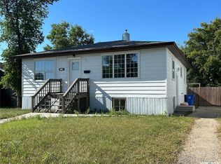 1706 2nd St, Estevan, SK S4A0N3