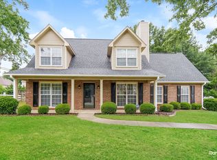 101 Red Oak Dr, Alabaster, AL 35007