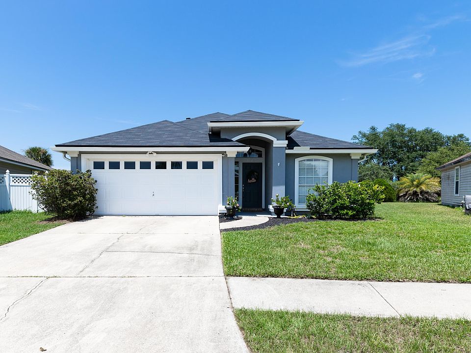 1st image of 11249 Hudderfield Cir N