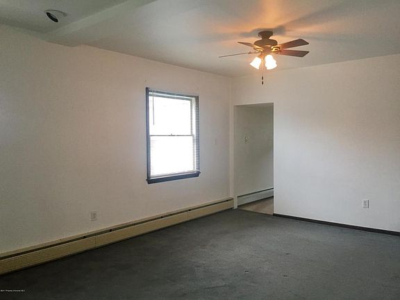 2nd image of 421 Willow Ave
