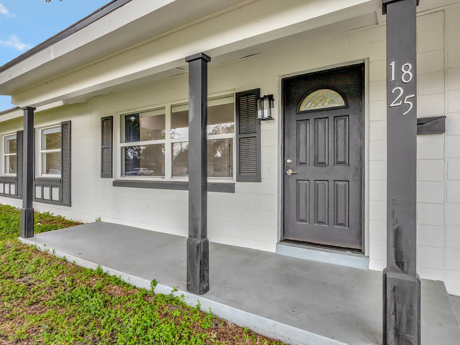 5 bed, 1719 sqft, $3,345 — Photo 2