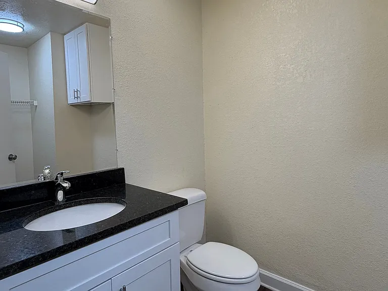 3093 Walton Ct #3093 — Photo 21