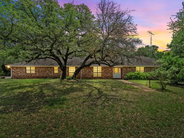 753 Beverly Cox Dr, Waco, TX 76705