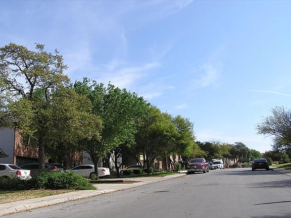 4th image of 10031 Stonefield Pl