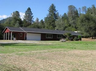 19606 Tunnel Rd, Redding, CA 96003