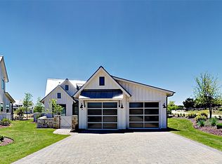 19517 Flying J Blvd #6, Spicewood, TX 78669