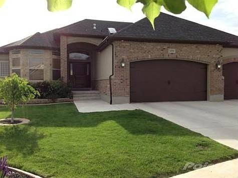 1st image of 3359 N 1300th St E