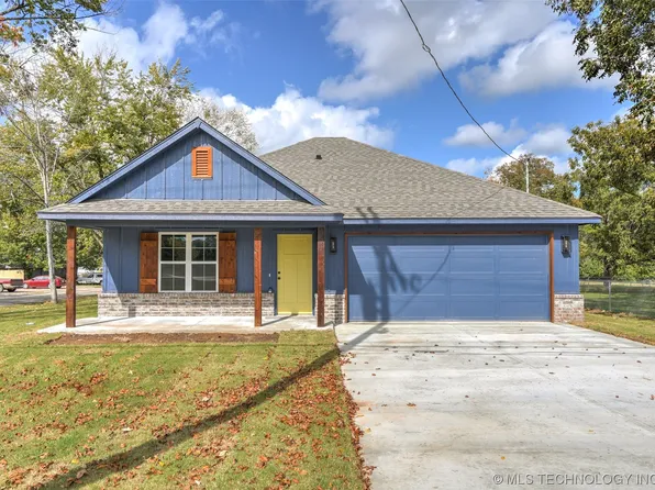 901 Park St, Pryor, OK 74361