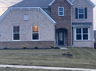 8013 Doe Trl, La Grange, KY