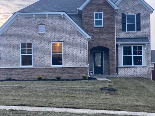 8013 Doe Trl, La Grange, KY 40031