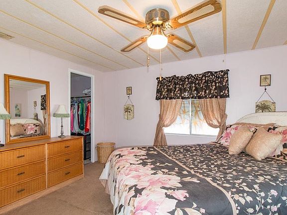 4th image of 438 Royal Tern Dr