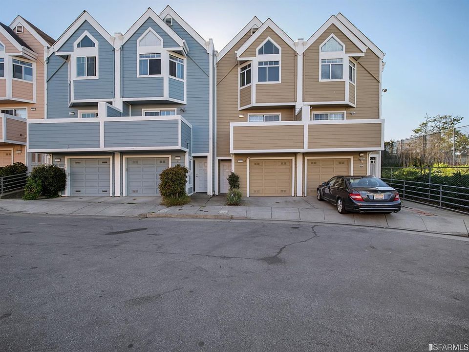 1st image of 65 Rebecca Ln