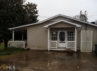 934 E Tugalo St, Toccoa, GA 30577